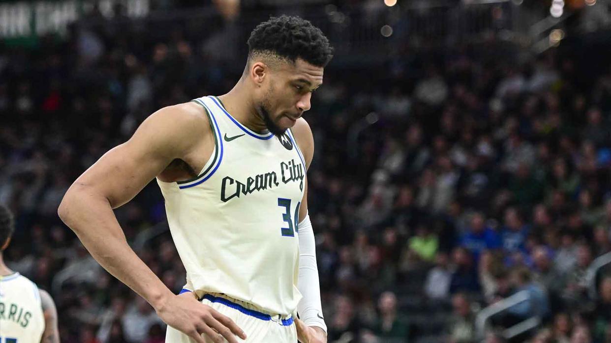 多多28电脑版-字母哥伤情更新：无复出时间表但不赛季报销，雄鹿雪上加霜