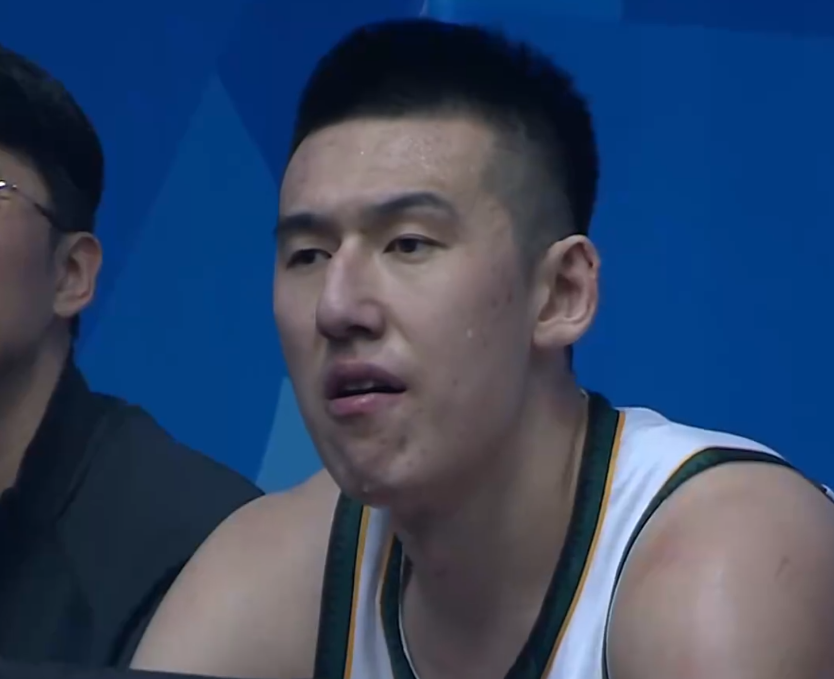 多多28下载-5大数据赛季最高！辽篮每个人脸上都挂满笑容，这是在演杨鸣吗？